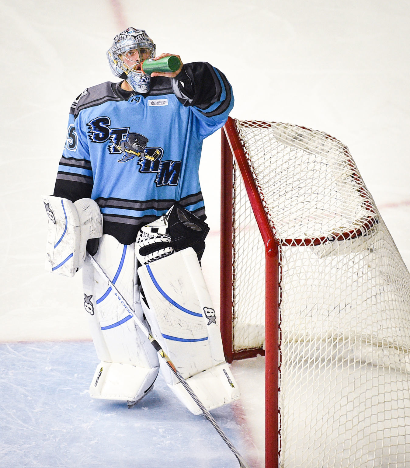 102519-qct-spt-storm-hockey-058a.jpg